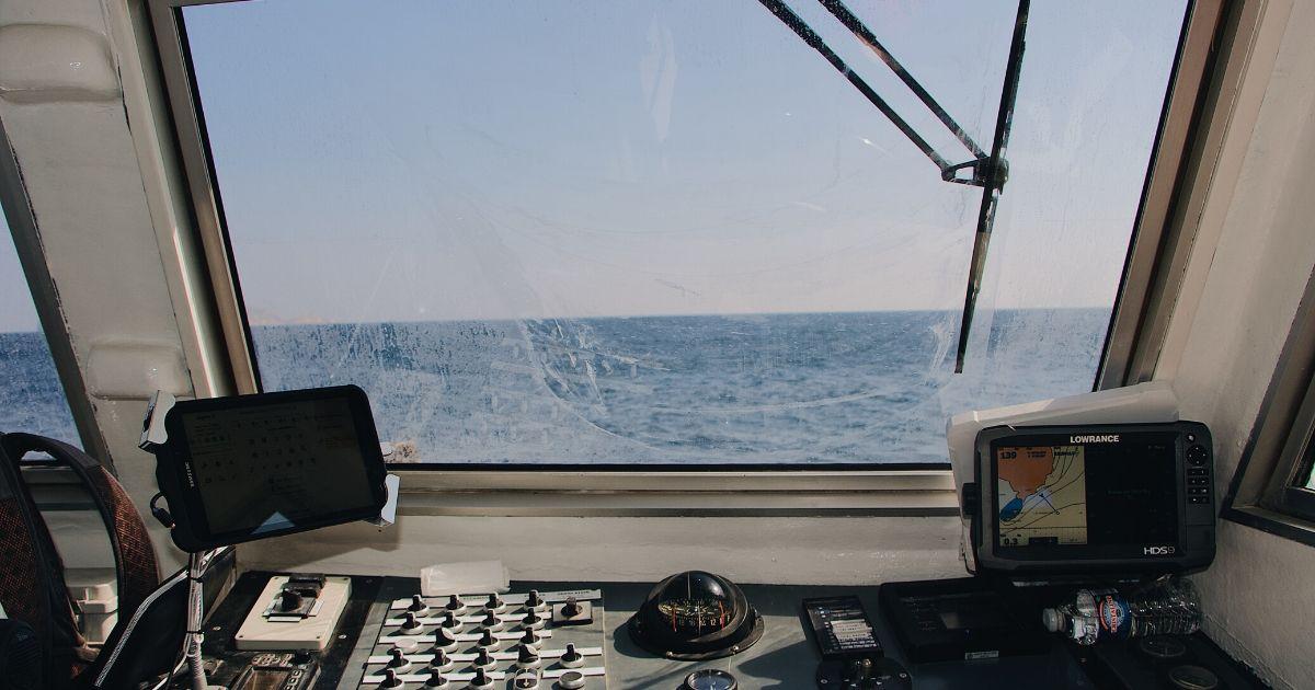 Nav Tips Blog Hero Marine navigation tips for boaters