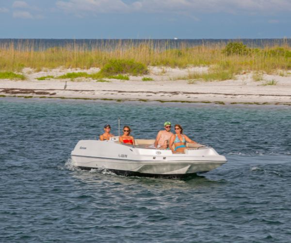BoatingShoreline What Is the Maximum Speed a PWC May Be Operated While Within 100 Feet of a Shoreline?