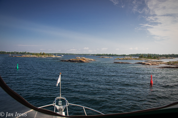 Get the Skinny on Narrow Corridors, Strong Currents, and Traffic narrow-waters-and-strong-currents-in-ontario